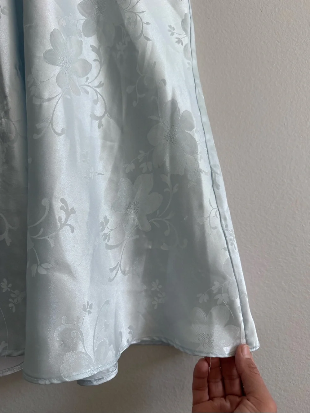 Vintage Oscar de la Renta Light Blue Floral Satin Nightgown Size Small